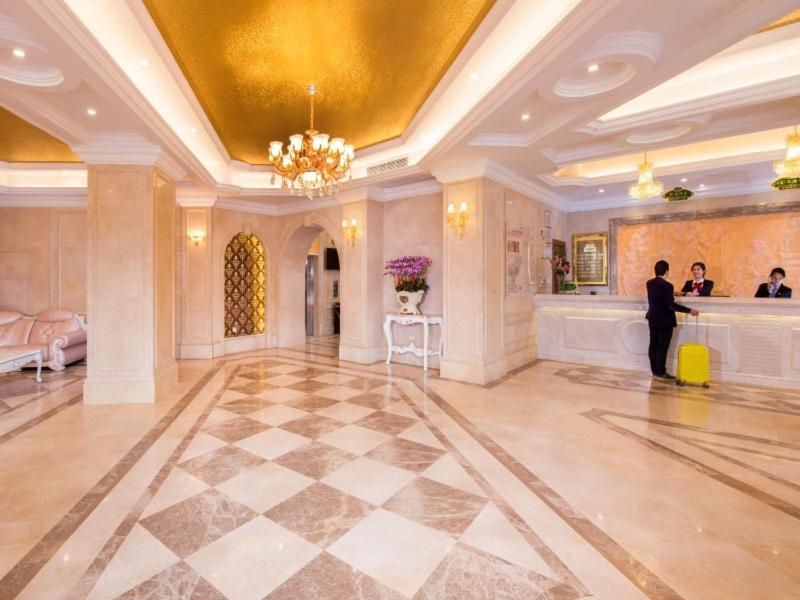 Vienna Hotel Puning South Huancheng Road High-Speed Train Station Dış mekan fotoğraf
